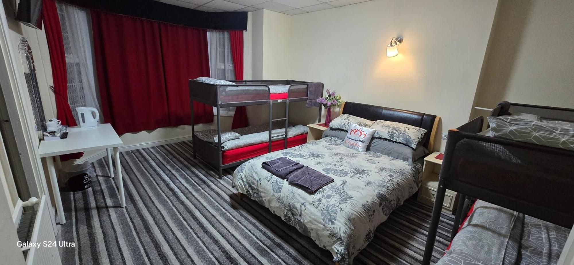 Bukhari Hotel Blackpool Dış mekan fotoğraf